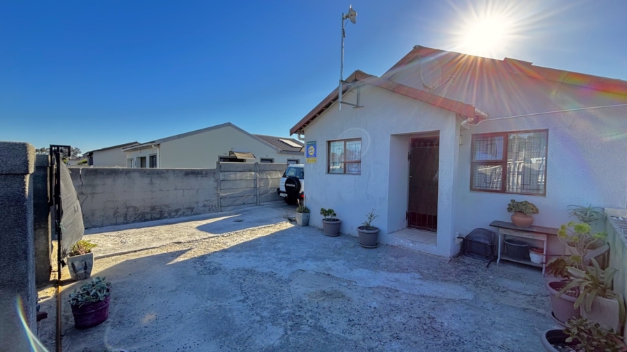 5 Bedroom Property for Sale in Dennemere Western Cape